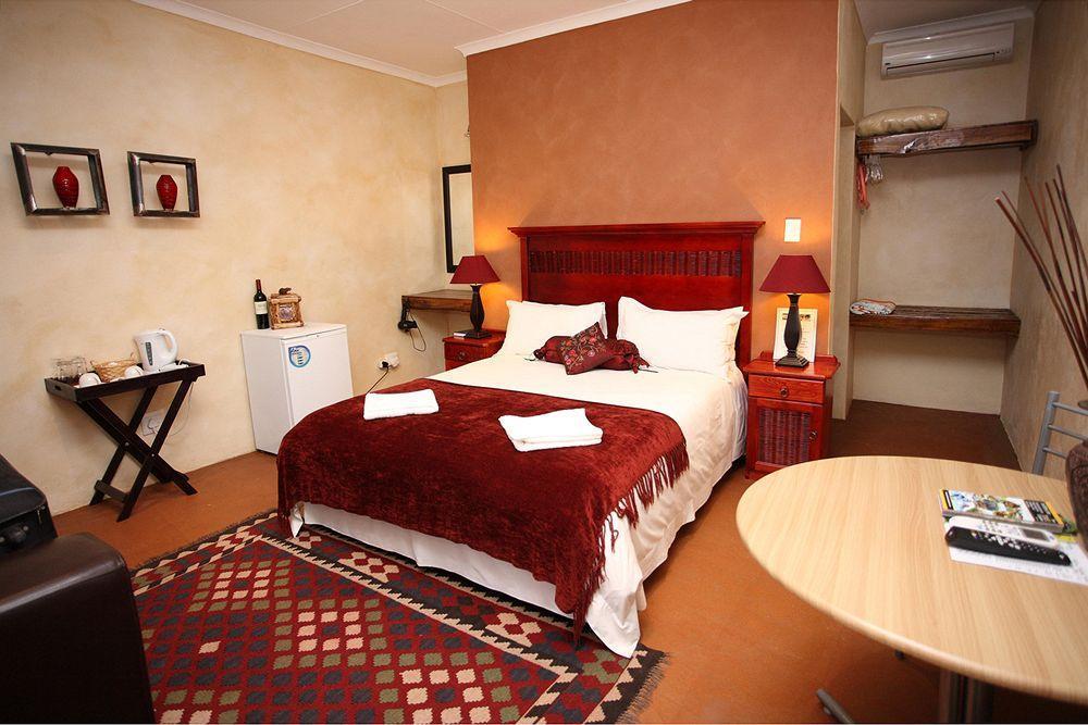 Gumtree Guest House Oudtshoorn Dış mekan fotoğraf